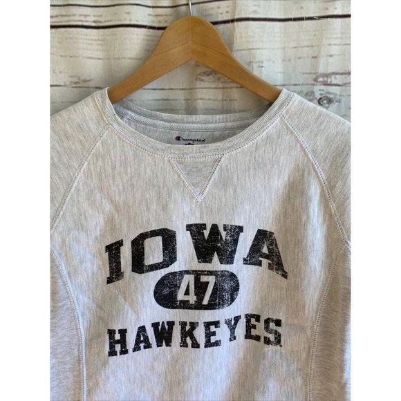COPY - Vintage 90s Champion Iowa Hawkeyes Collegiate Crew Reverse Weave Sweatsh… - Picture 2 of 9